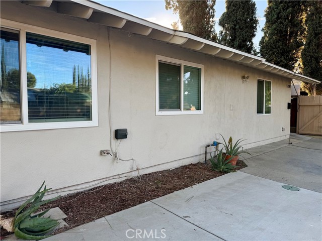 Detail Gallery Image 22 of 24 For 22800 Runnymede, West Hills,  CA 91307 - 3 Beds | 2 Baths