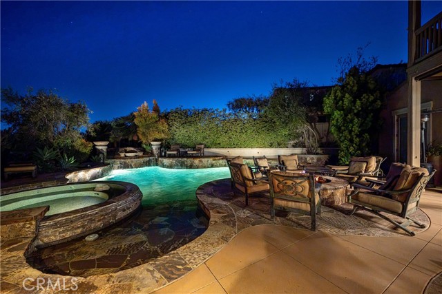 18 Calle Pacifica, San Clemente CA: https://media.crmls.org/medias/a0f37eec-48f2-460e-932c-373d6fc7ff91.jpg