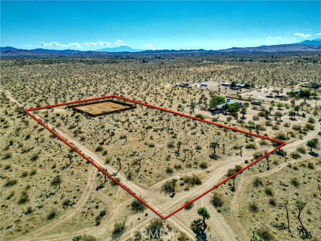 Detail Gallery Image 2 of 5 For 58835 Sunny Sands Dr, Yucca Valley,  CA 92284 - – Beds | – Baths