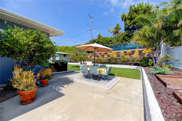 4125 Palos Verdes Drive, Rancho Palos Verdes, California 90275, 3 Bedrooms Bedrooms, ,2 BathroomsBathrooms,Residential,Sold,Palos Verdes,SB23177622