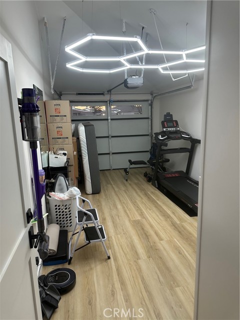 13902 Regentview Avenue, Bellflower CA: https://media.crmls.org/medias/a0f3f63f-008e-45ac-9fd5-beefd068a66a.jpg
