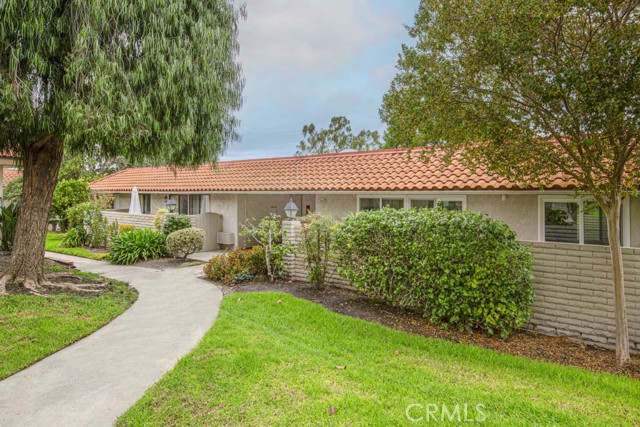 Detail Gallery Image 2 of 29 For 3127 via Serena N #P,  Laguna Woods,  CA 92637 - 2 Beds | 2 Baths