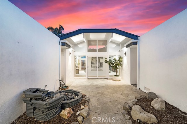 Detail Gallery Image 4 of 36 For 31802 Isle Royal Dr, Laguna Niguel,  CA 92677 - 4 Beds | 2 Baths