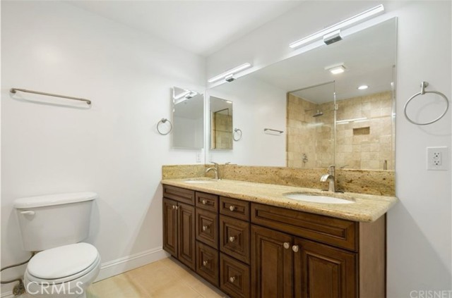 Detail Gallery Image 24 of 26 For 4724 Kester Ave #406,  Sherman Oaks,  CA 91403 - 2 Beds | 2 Baths