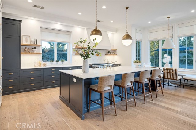 Detail Gallery Image 23 of 70 For 1450 6th St, Manhattan Beach,  CA 90266 - 6 Beds | 5/1 Baths