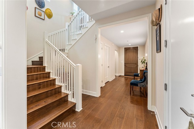 Detail Gallery Image 17 of 28 For 117 Reflection, Irvine,  CA 92620 - 4 Beds | 3/1 Baths