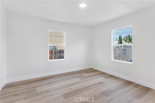 Detail Gallery Image 13 of 27 For 1629 E 114th St, Los Angeles,  CA 90059 - 3 Beds | 1 Baths