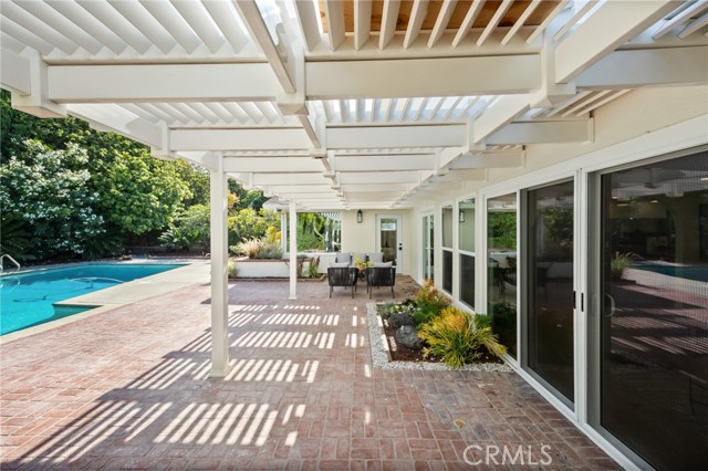 Detail Gallery Image 14 of 37 For 1839 Pitcairn Dr, Costa Mesa,  CA 92626 - 5 Beds | 4/1 Baths