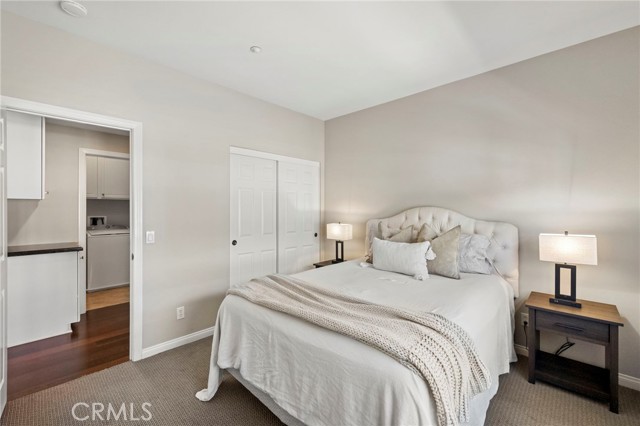 Detail Gallery Image 17 of 32 For 234 Lonetree, Irvine,  CA 92603 - 2 Beds | 2 Baths