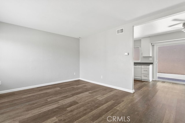 Detail Gallery Image 2 of 19 For 33542 Blue Lantern St #B,  Dana Point,  CA 92629 - 2 Beds | 1 Baths