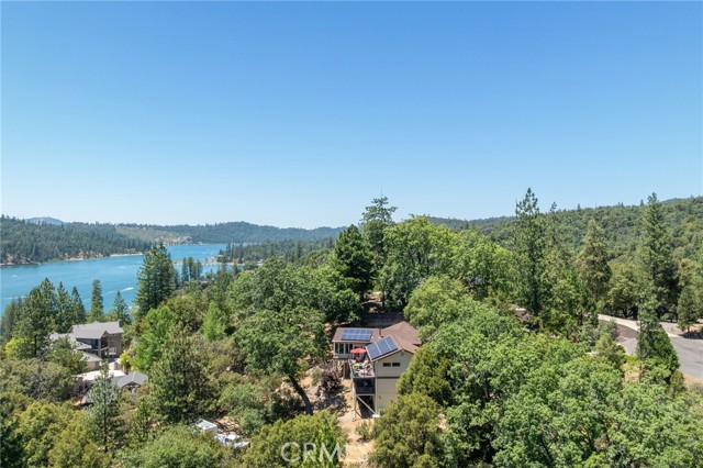 Detail Gallery Image 29 of 69 For 38800 Fawn Point Ln, Bass Lake,  CA 93604 - 5 Beds | 3/1 Baths