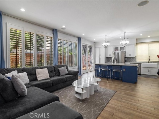 Detail Gallery Image 20 of 75 For 22821 Oak Knoll, Carson,  CA 90745 - 4 Beds | 3 Baths