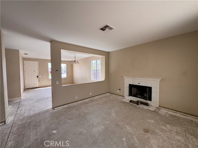 Detail Gallery Image 11 of 48 For 2014 W Dawnview Dr, Rialto,  CA 92377 - 4 Beds | 2 Baths