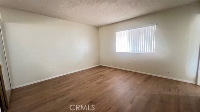 1908 E Mulberry Street, Ontario CA: https://media.crmls.org/medias/a0fe08a4-4b5b-4c9e-8f88-08b0e5c9a7cf.jpg