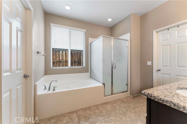 Detail Gallery Image 8 of 10 For 45019 Carla Ct, Lake Elsinore,  CA 92532 - 3 Beds | 2 Baths