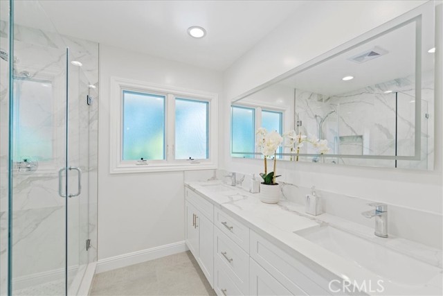 Detail Gallery Image 10 of 46 For 2209 E California Blvd, San Marino,  CA 91108 - 5 Beds | 4 Baths