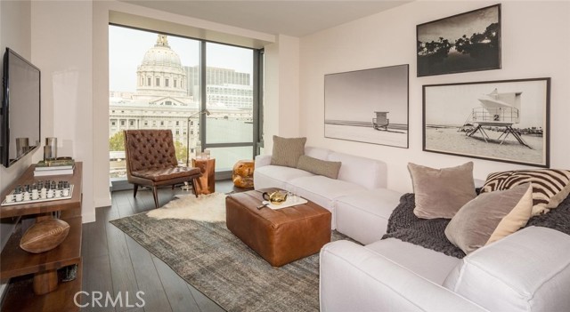 Detail Gallery Image 3 of 75 For 150 Van Ness Ave #1010,  San Francisco,  CA 94102 - 2 Beds | 2 Baths