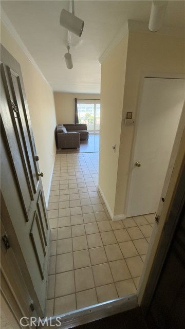 420 Redondo Avenue, Long Beach CA: https://media.crmls.org/medias/a101756a-6186-4705-a0bc-e7559806b2ff.jpg