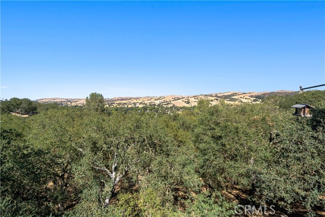 9055 Junipero Avenue, Atascadero CA: https://media.crmls.org/medias/a1019dd7-dd5c-4a61-8073-39b2fc798a6f.jpg