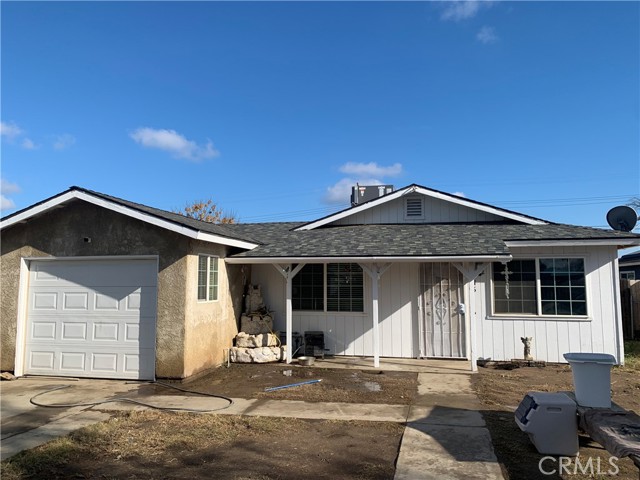 Detail Gallery Image 1 of 1 For 616 S P St, Tulare,  CA 93274 - 2 Beds | 1 Baths