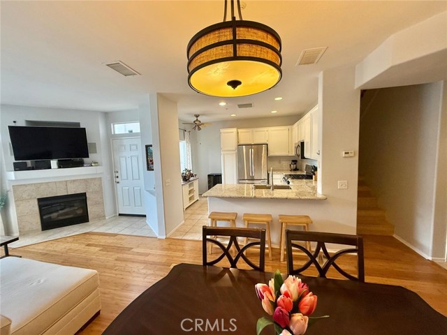 21 Veneto Lane, Aliso Viejo CA: https://media.crmls.org/medias/a102ac9b-0419-43ee-8379-0a2b8c03a2d6.jpg