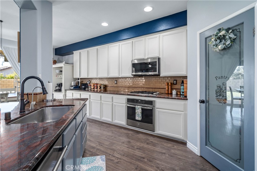 MLS #SR25250238 image #9