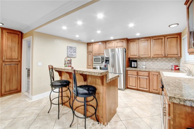 Detail Gallery Image 11 of 66 For 8555 Pigeon Pass Rd, Moreno Valley,  CA 92557 - 4 Beds | 2 Baths