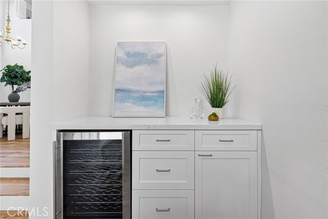 431 Cranston Court, Long Beach CA: https://media.crmls.org/medias/a104816c-a424-4700-a495-9c30c84103e4.jpg