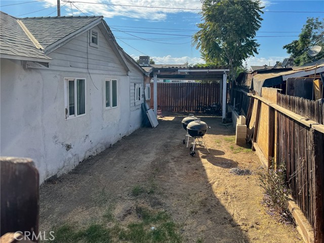 711 Iris Street, Bakersfield, CA, 93308 711 Iris Street, Bakersfield, CA, 93308