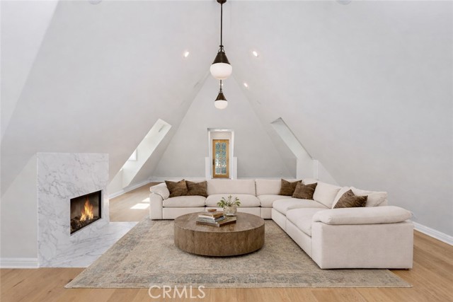 Detail Gallery Image 25 of 44 For 29223 Pigeon Hawk, Lake Arrowhead,  CA 92352 - 7 Beds | 6/1 Baths