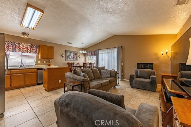 Detail Gallery Image 11 of 28 For 510 Monika Ct, Beaumont,  CA 92223 - 2 Beds | 1 Baths
