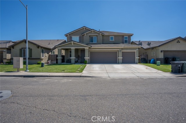 Detail Gallery Image 1 of 38 For 1024 Newcastle, Livingston,  CA 95344 - 5 Beds | 3/1 Baths