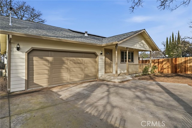 Detail Gallery Image 6 of 54 For 5704 Huron, Clearlake,  CA 95422 - 3 Beds | 2 Baths