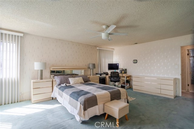 Image 20 of 38 For 4040 Lynd Avenue