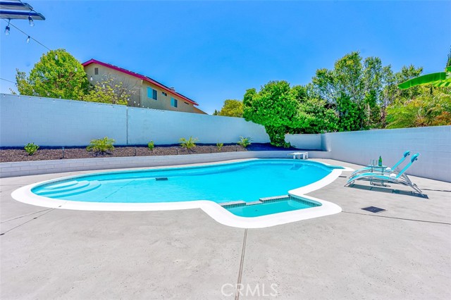Detail Gallery Image 44 of 65 For 1350 S Ashington Ln, Anaheim,  CA 92804 - 4 Beds | 3 Baths