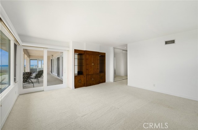 Detail Gallery Image 5 of 24 For 33 Montecito Dr, Corona Del Mar,  CA 92625 - 4 Beds | 2/1 Baths