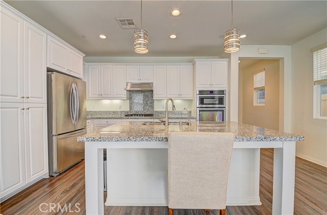 Detail Gallery Image 18 of 55 For 209 Calle Belleza, Lake Forest,  CA 92630 - 3 Beds | 2/1 Baths