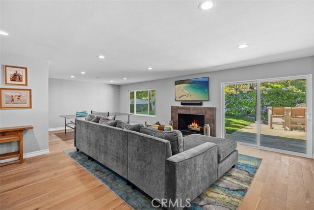 27215 Stagewood Court, Laguna Hills CA: https://media.crmls.org/medias/a1087333-83fe-4ac7-8897-fad8ef228260.jpg