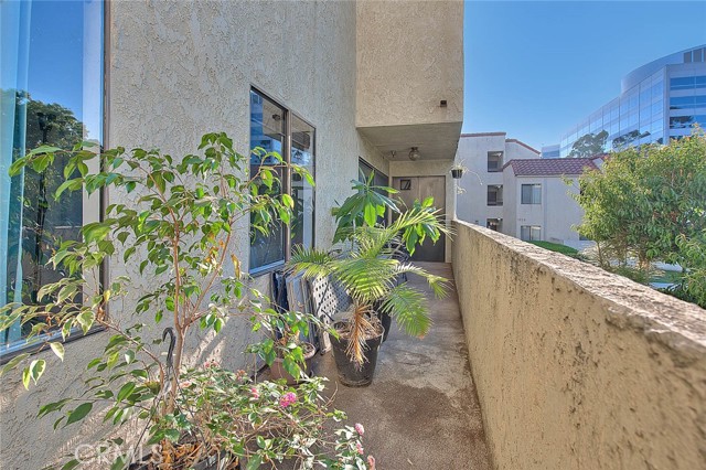 Detail Gallery Image 6 of 35 For 700 W 3rd St #A111,  Santa Ana,  CA 92701 - 2 Beds | 2 Baths