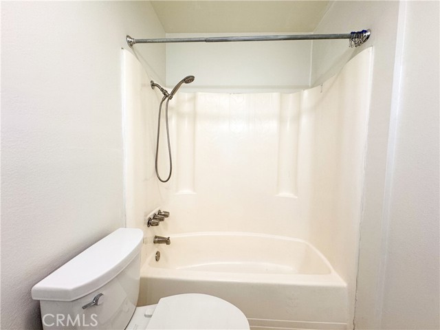 9952 Independence Avenue photo 20