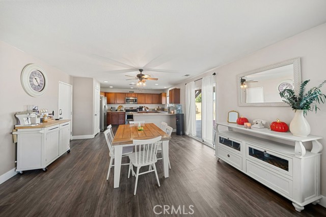 804 Amadova Dr, Perris, CA 92571 photo 11