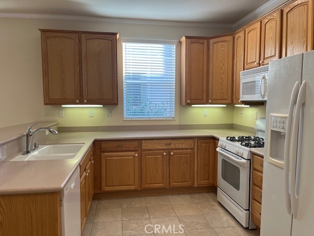 Detail Gallery Image 7 of 22 For 1760 Sarazen St, Beaumont,  CA 92223 - 2 Beds | 2 Baths