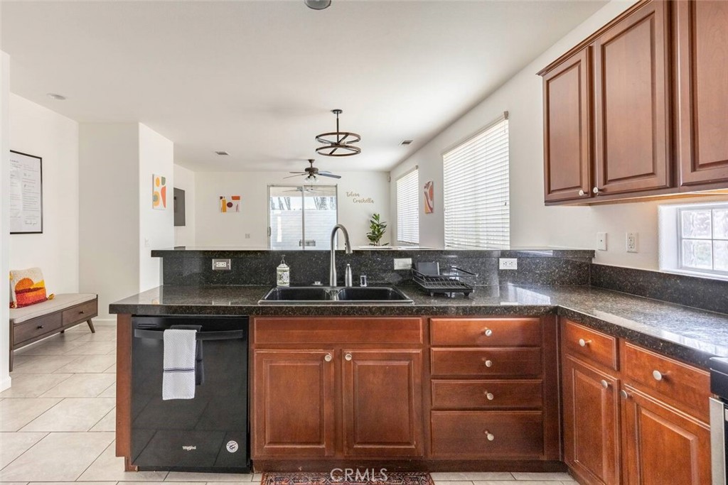 MLS #BB25252546 image #2