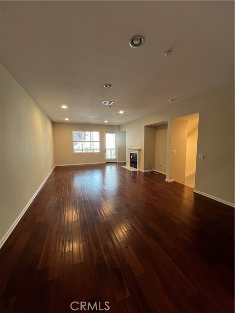 Detail Gallery Image 11 of 29 For 2303 Jefferson St #1210,  Torrance,  CA 90501 - 3 Beds | 3 Baths