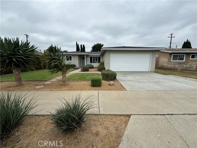 Detail Gallery Image 1 of 2 For 2345 Almond Ave, Orange,  CA 92868 - 3 Beds | 2 Baths