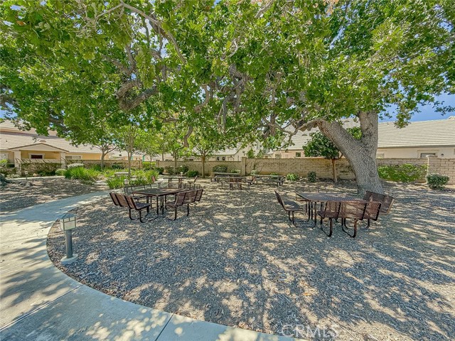 2037 Freesia Avenue, Simi Valley CA: https://media.crmls.org/medias/a10d7492-863f-47d3-b30a-5670b9ea72a9.jpg