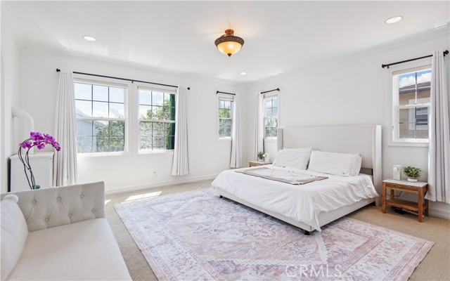 Detail Gallery Image 24 of 40 For 8005 Bell Crest Dr, Los Angeles,  CA 90045 - 6 Beds | 4 Baths