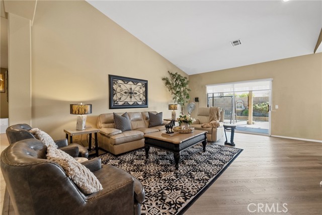 Image 22 of 43 For 78685 Naples Drive