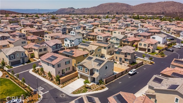 30341 Wild Oat Street, Murrieta CA: https://media.crmls.org/medias/a10ebcf0-a265-48c8-927d-ecea51256ce4.jpg