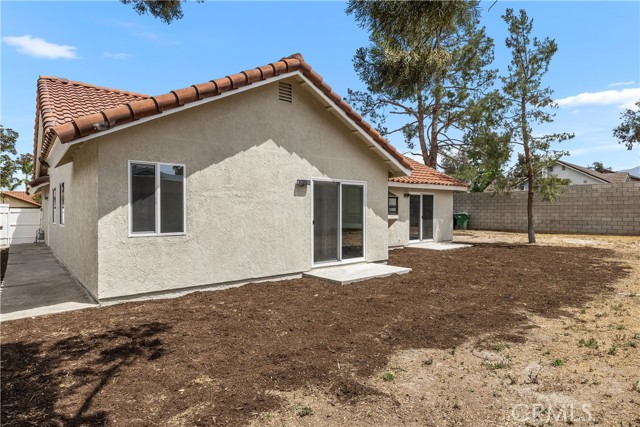 1348 Sandia Street, Corona CA: https://media.crmls.org/medias/a10f7c75-d895-4457-bab9-709a402d66d3.jpg